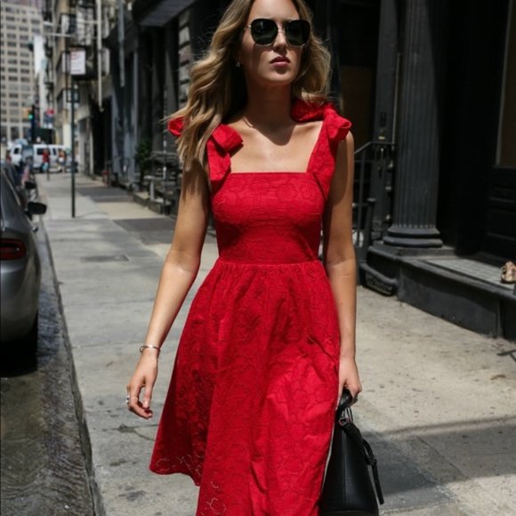 H&M Dresses & Skirts - H&M eyelet embroidery dress